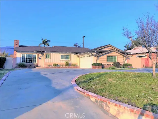 943 E Foothill Boulevard, Glendora, CA 91741 - Image #1