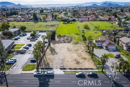 405 W Merrill Avenue, Rialto, CA 92376 - Image #1