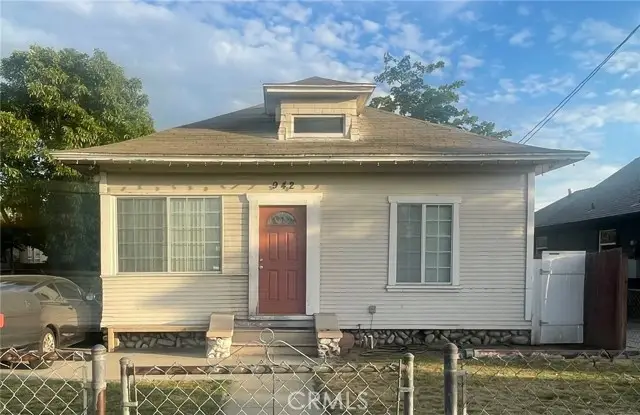 942 E 6th Street, Pomona, CA 91766 - Image #1