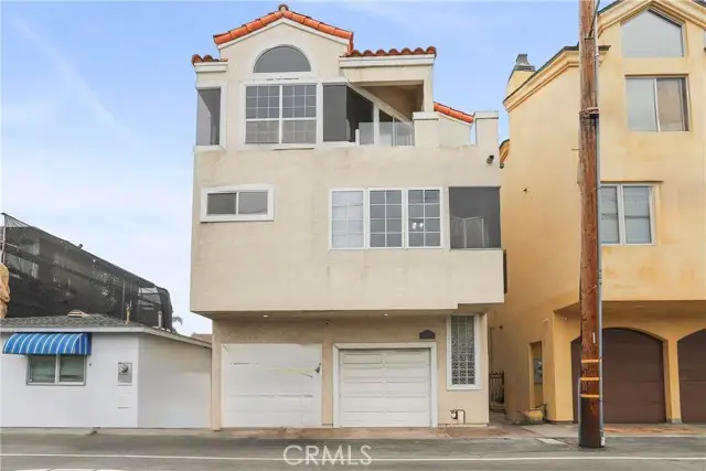 16778 Bayview Drive #B, Huntington Beach, CA 92649 - Image #1