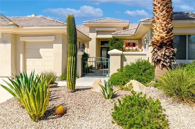 35637 Meridia Avenue, Palm Desert, CA 92211 - Image #2