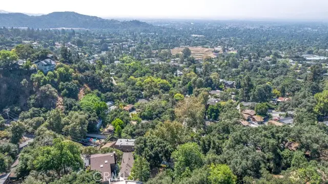 487 Woodland Drive, Sierra Madre, CA 91024 - Image #2