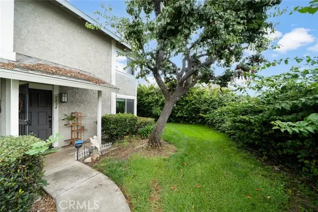 2424 S Laurelwood #143, Santa Ana, CA 92704 - Image #2