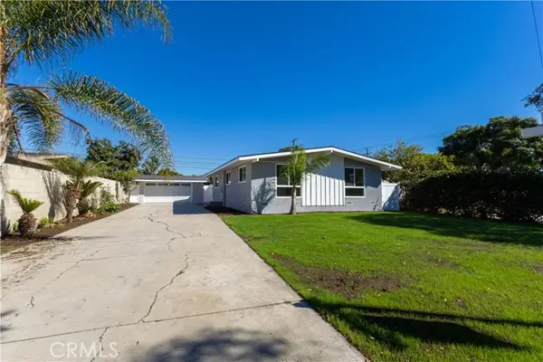 413 S Poplar, Santa Ana, CA 92703