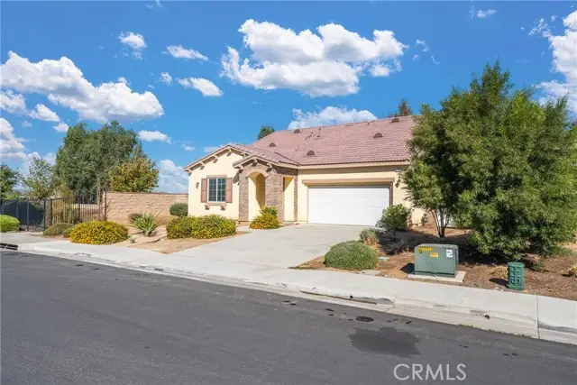27560 Coral Street, Menifee, CA 92585 - #2