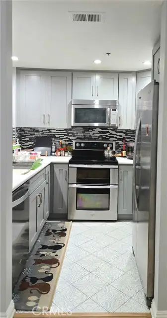 730 W 4th #203, Long Beach, CA 90802 - Image #3