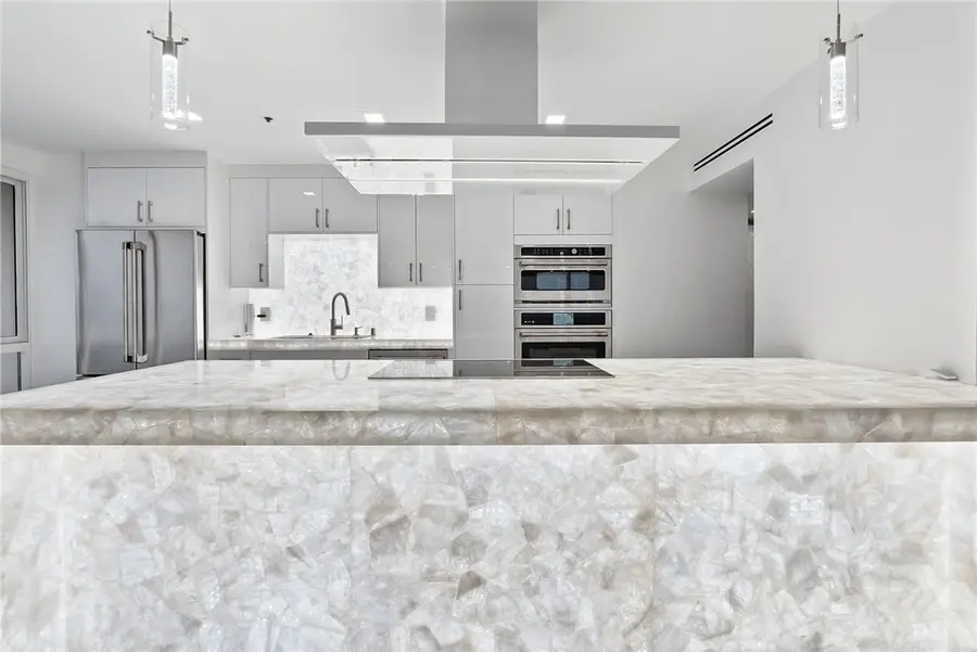 10790 Wilshire Boulevard #806, Los Angeles, CA 90024 - Image #3