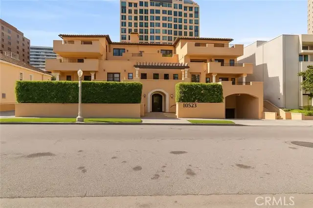 10523 Ashton #101, Los Angeles, CA 90024 - Image #2