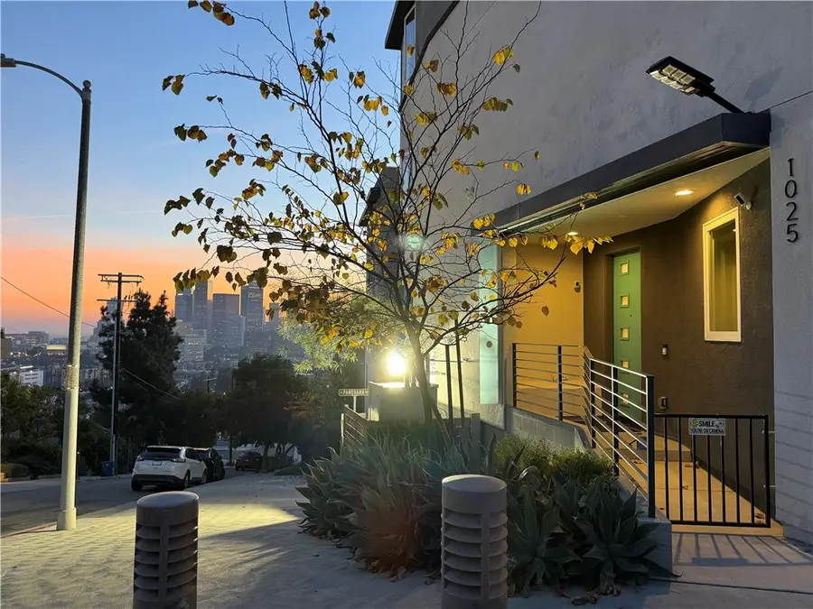 1025 White Knoll, Los Angeles, CA 90012 - Image #2