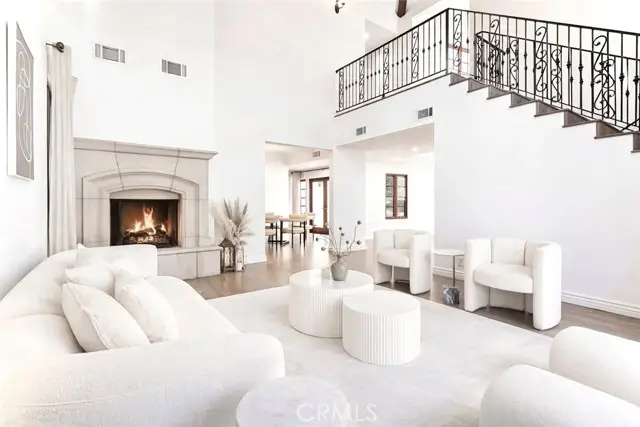 1805 Outpost Drive, Los Angeles, CA 90068 - Image #1