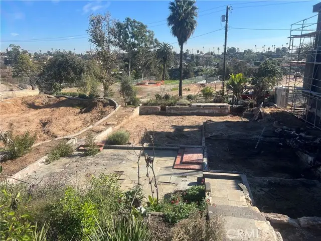 611 Erskine Drive, Pacific Palisades, CA 90272 - Image #2