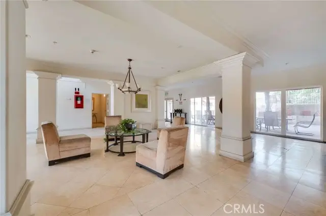 9610 Zelzah #301, Northridge, CA 91325 - Image #3