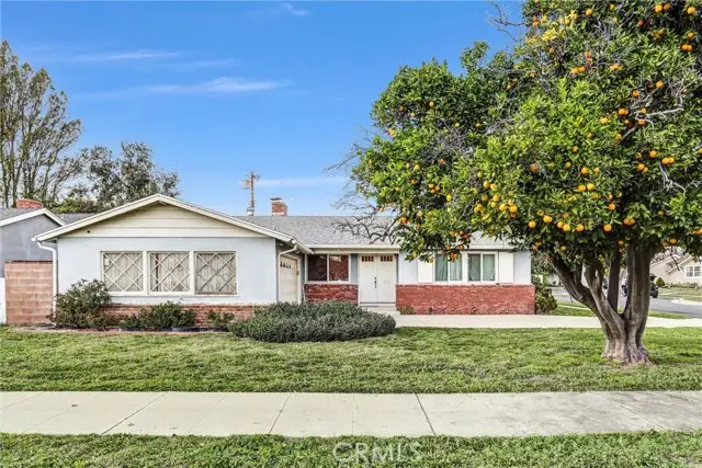 19831 Gresham, Northridge, CA 91324 - #2