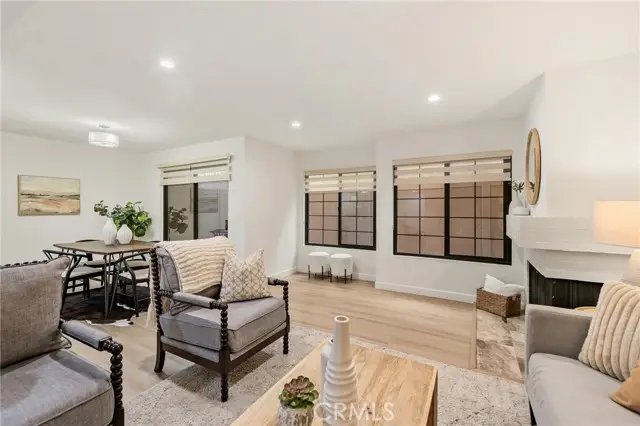 441 E San Jose #111, Burbank, CA 91501 - #2