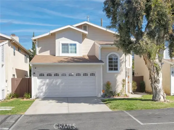 11522 Honeyglen Road #26, Pacoima (los Angeles), CA 91331