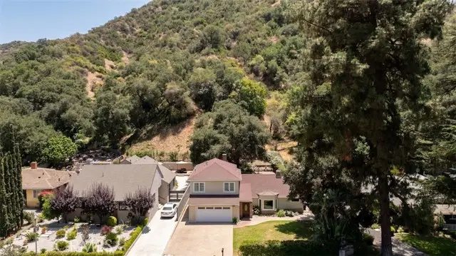 2248 E Chevy Chase Drive, Glendale, CA 91206 - Image #3