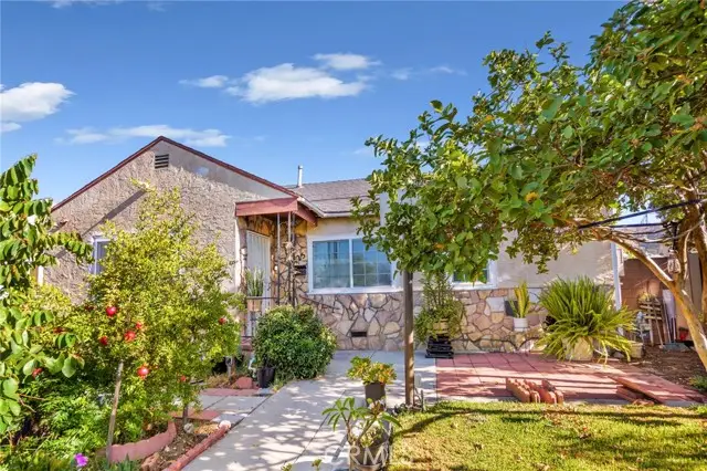 10425 Rainier Street, Sun Valley, CA 91352 - Image #1