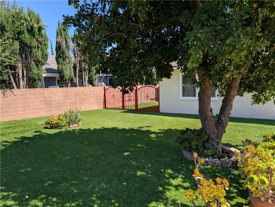 16040 Parthenia, North Hills, CA 91343 - Image #2