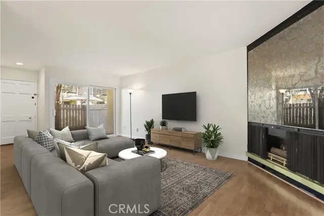 8031 Canby Ave #4, Reseda, CA 91335 - Image #1