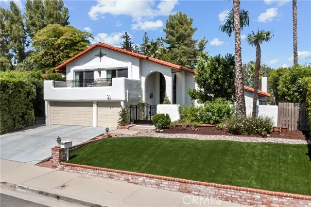 4707 Nomad Drive, Woodland Hills, CA 91364 - Image #2