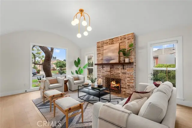 2928 11th, Los Angeles, CA 90018 - Image #1