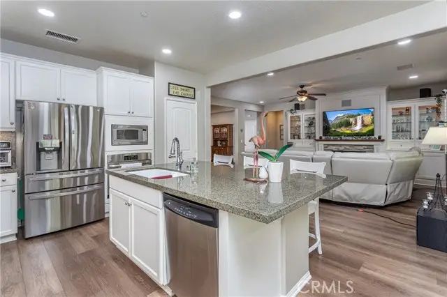 19245 Graham Lane, Santa Clarita, CA 91350 - Image #3
