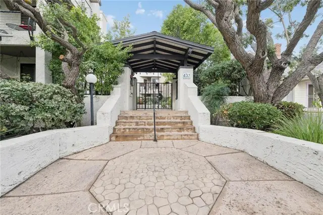 437 E Palm #308, Burbank, CA 91501 - Image #1