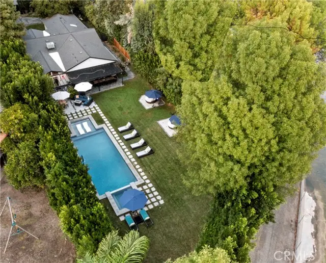 22900 Hatteras Avenue, Woodland Hills, CA 91367 - #2