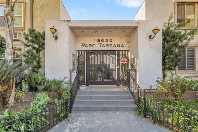 18620 Hatteras #169, Tarzana, CA 91356 - #2