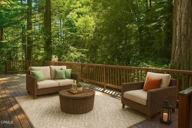 33182 Frog Pond Road, Little River, CA 95456 - Image #2