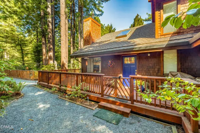 17451 Redwood Springs Drive, Fort Bragg, CA 95437 - Image #2