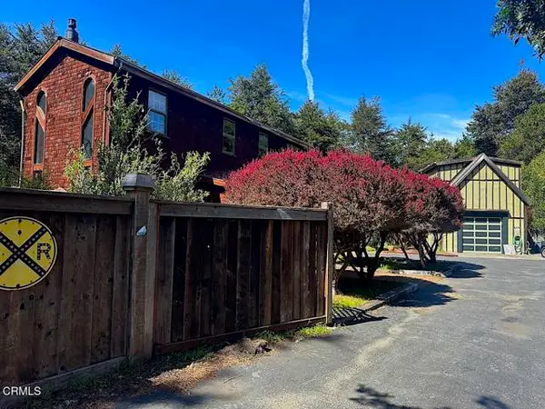 10360 Gary Lane, Mendocino, CA 95460