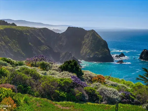 1440 Navarro Bluff Road, Albion, CA 95410