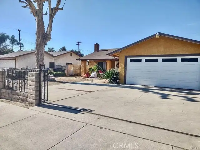 1535 S Towne Avenue, Pomona, CA 91766 - Image #2