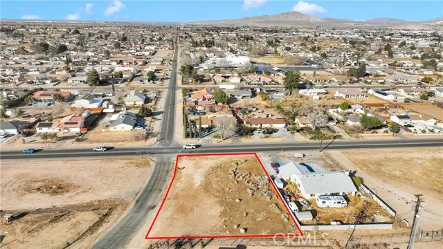 14905 Luna, Victorville, CA 92392 - Image #3