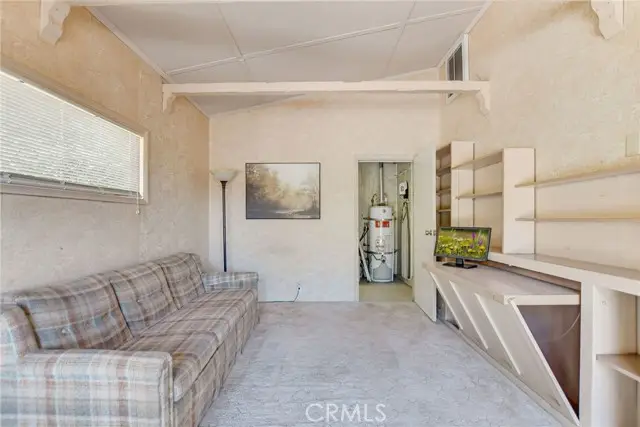 8939 Oswego Street, Sunland, CA 91040 - Image #3