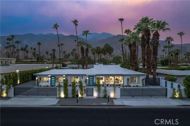 1657 S Sunrise Way, Palm Springs, CA 92264 - Image #2