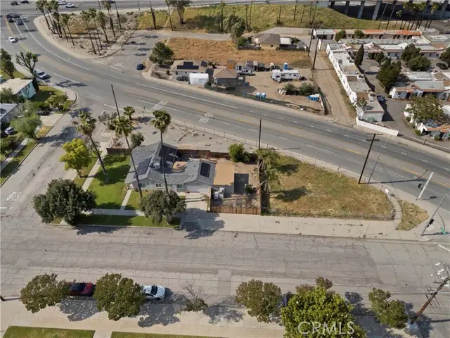 2113 Herrington Ave, San Bernardino, CA 92411 - Image #3