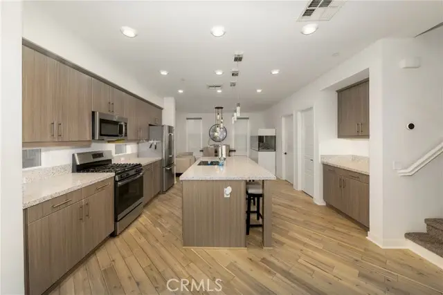 495 Andrew Drive #G, Azusa, CA 91702 - Image #3