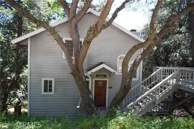 319 Dorn Drive, Crestline, CA 92325 - Image #2