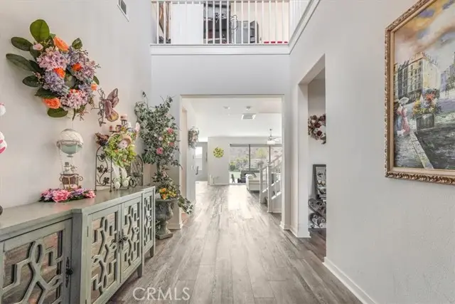 18317 Cumulus Court, Santa Clarita, CA 91350 - Image #2