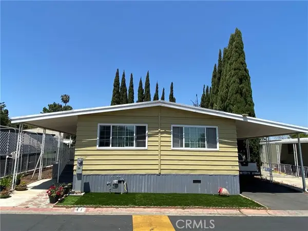 995 Pomona Rd #41, Corona, CA 92882