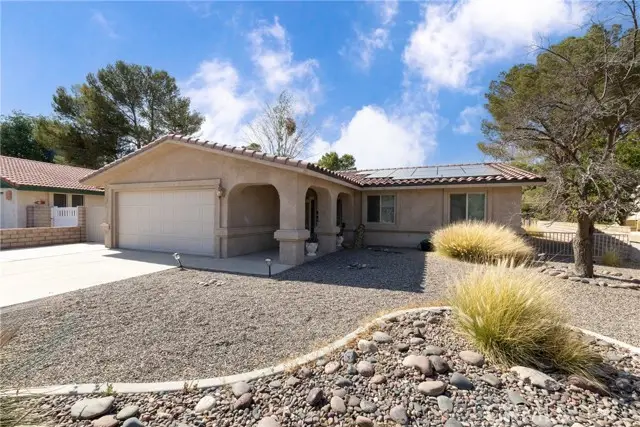 15090 Orchard Hill Lane, Helendale, CA 92342 - Image #2