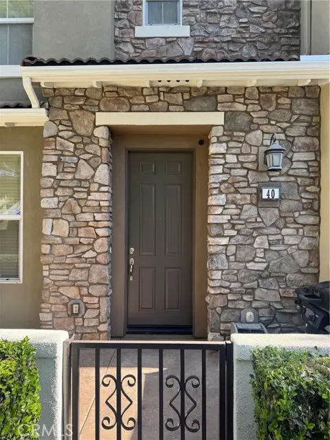 15723 Parkhouse Drive #40, Fontana, CA 92336 - Image #1