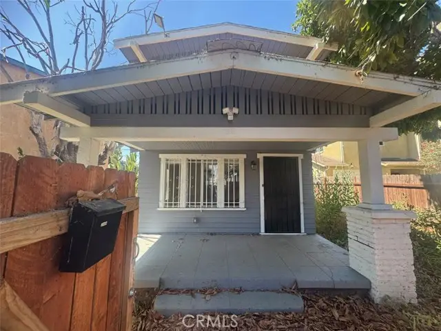 788 E 40th Place, Los Angeles, CA 90011 - Image #2