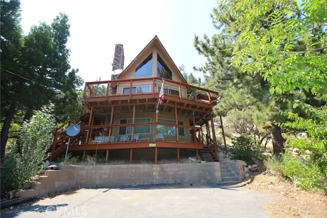 38532 N Shore Drive, Fawnskin, CA 92333 - Image #3