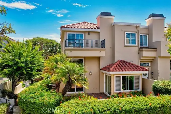 19406 Merion Circle, Huntington Beach, CA 92648