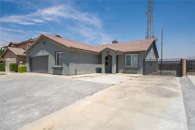 12833 Biscayne Avenue, Victorville, CA 92392 - Image #3