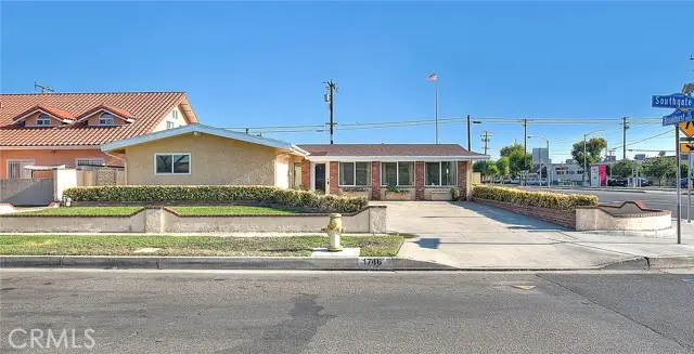 1746 W Southgate Avenue, Fullerton, CA 92833 - Image #1