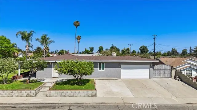 1260 Lincoln Avenue, Pomona, CA 91767 - Image #1